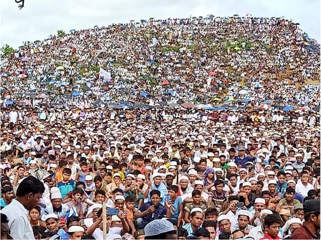 RRANforRohingya's tweet image. Every UN conference without action is another betrayal of Rohingya lives. Tomorrow, global leaders must prove humanity means more than words. Set deadlines, ensure justice, end the stalemate. Solutions now! No more delay. Rescue our people 
#RohingyaSolutions #StopGenocide #UNGA