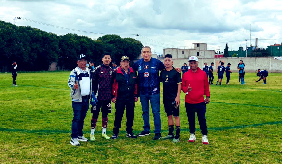 Kar_Daniela.LariosG tweet media