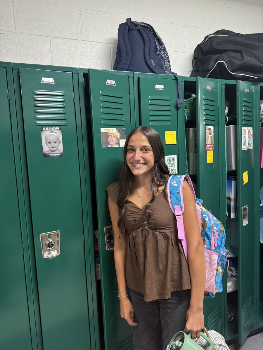 UnityCoachJosh's tweet image. Time is certainly a thief, but I have loved watching my baby girl
@hayliej2026 grow up the past 17 years. Happy Birthday HB! I love you with all my heart!