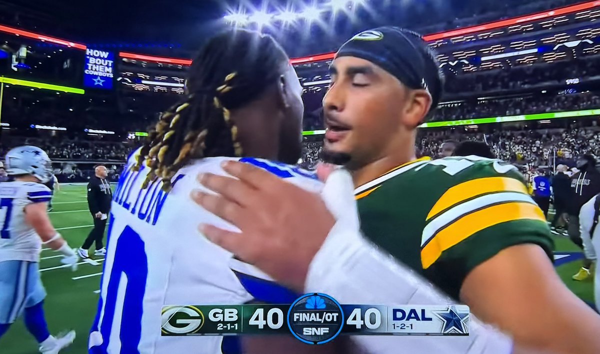 mattbegreatyt's tweet photo. Reason #204 why College Football is better than the NFL. Seeing a game end in a tie doesn’t even feel right. https://t.co/ER5p0Jk7y1