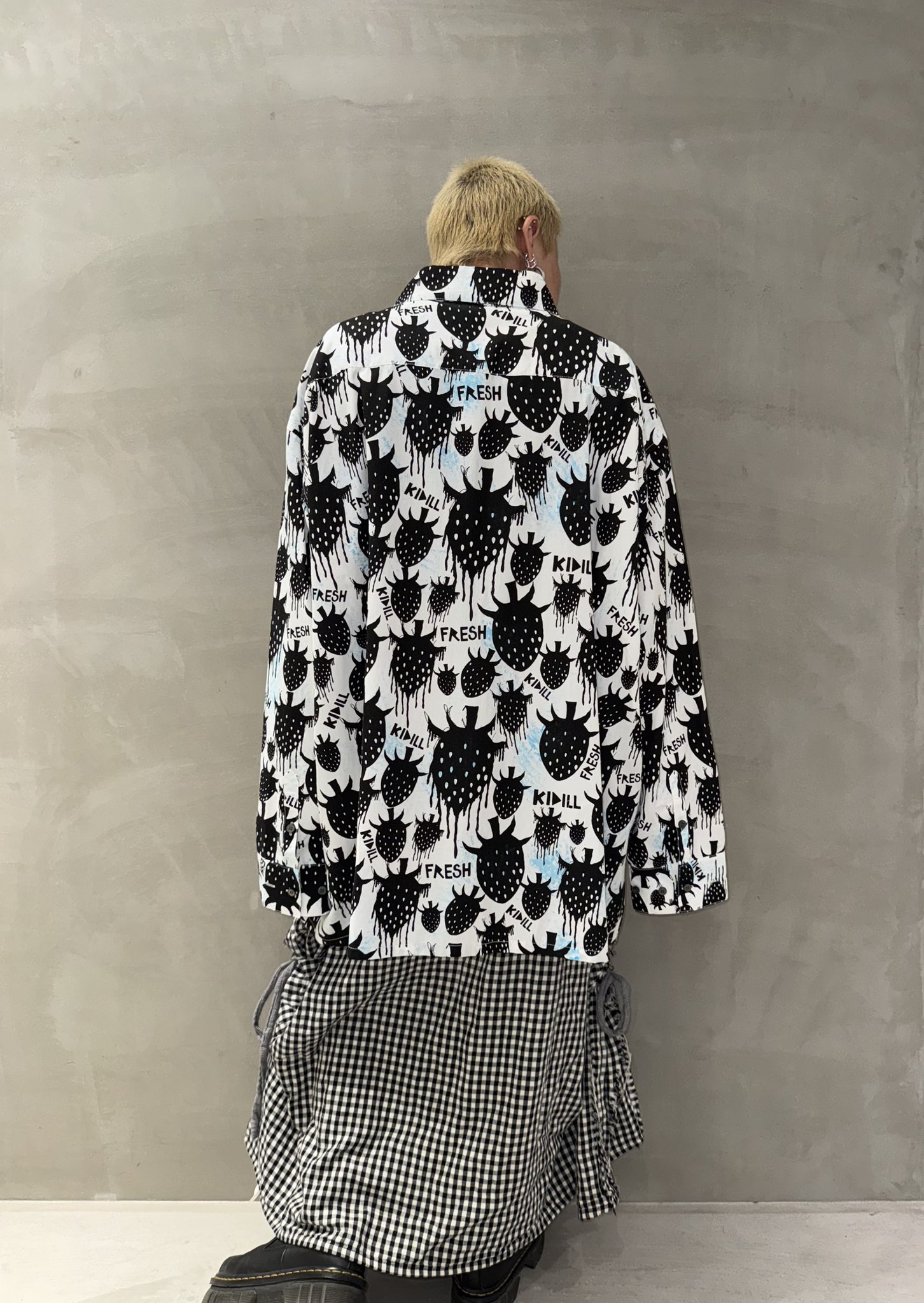 【kidill 25aw】STRAWBERRY OVERSIZED SHIRT kidill 25aw】STRAWBERRY OVERSIZED SHIRT - メルカリ