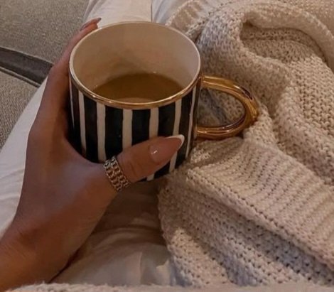 Juju_C89's tweet image. Bonjour #X ☕️😘
Bonjour la #teamoptimiste 😁
Bon début de semaine à tous ❤️  #coffeetime #ligue_des_optimistes 
#GoodMorning #monday #MondayMorning #MondayMotivation