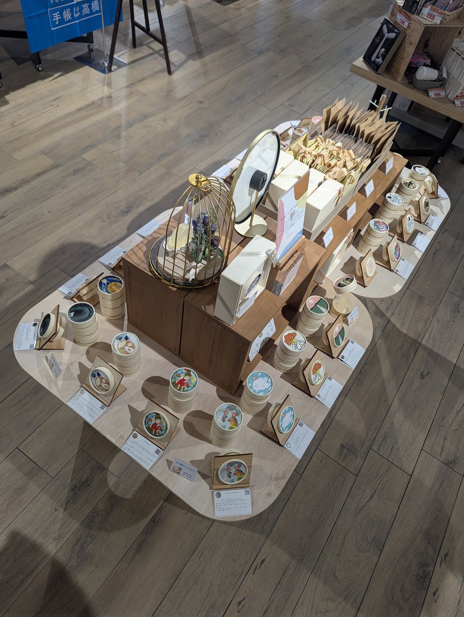 【POPUP情報】　

蔦屋書店　いせさきガーデンズ店
蔦屋書店　佐久平店
開催中〜11/30

kahogoチョイス20作品

現在、群馬県と長野県でPOPUP開催中です。地域に縁のある作家さんのkahogoも。

よろしくお願いします☺️

#アート
 #佐久 #伊勢崎 #枠練り石けん #贈り物