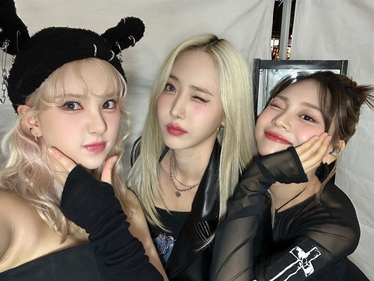 gfriend pics tweet media