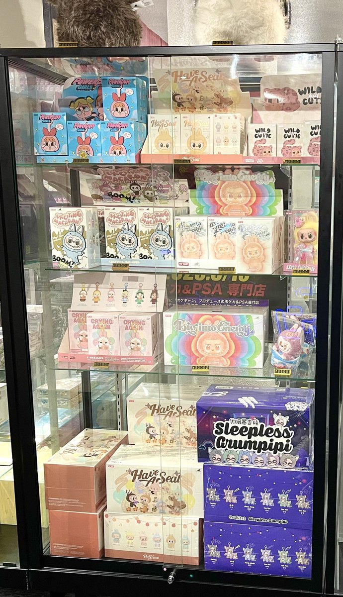❤️POPMARTコーナー❤️ 大人気ラブブコーナーになります‼️ 色んな