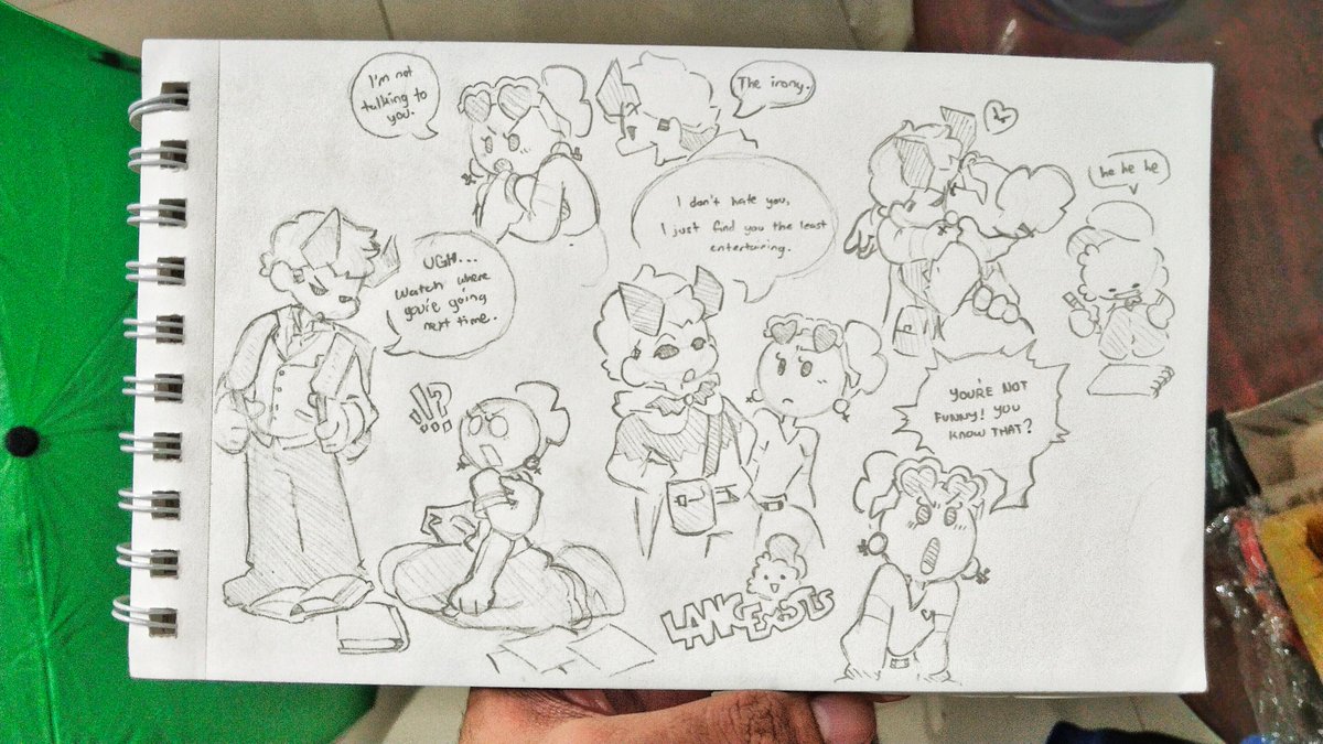 Made some random OCs kiss because I got bored one day