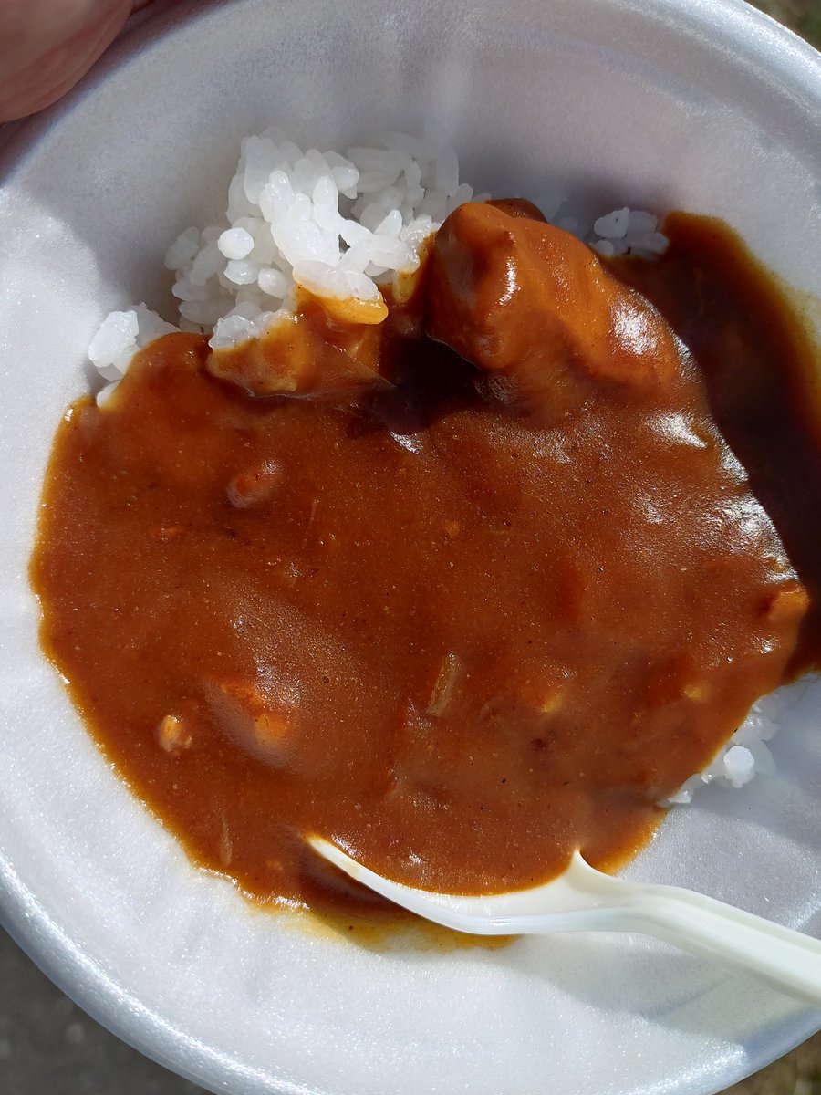 昨日は3年ぶりの榛名湖マラソン。今シーズン初のフルの上、アップダウンの厳しいコース。どこまで脚が持つかなと思いながらスタートしましたが、走りやすい気候や沿道の皆さんの応援でほぼ最後まで脚が持ち、無事に完走できました。
沿道で応援してくれた皆さん、ありがとうございました。