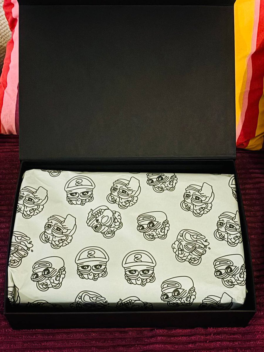 pepe_unchained's tweet image. The $PEPU community is representing from all across the globe 🔥🌎

shop.pepeunchained.com