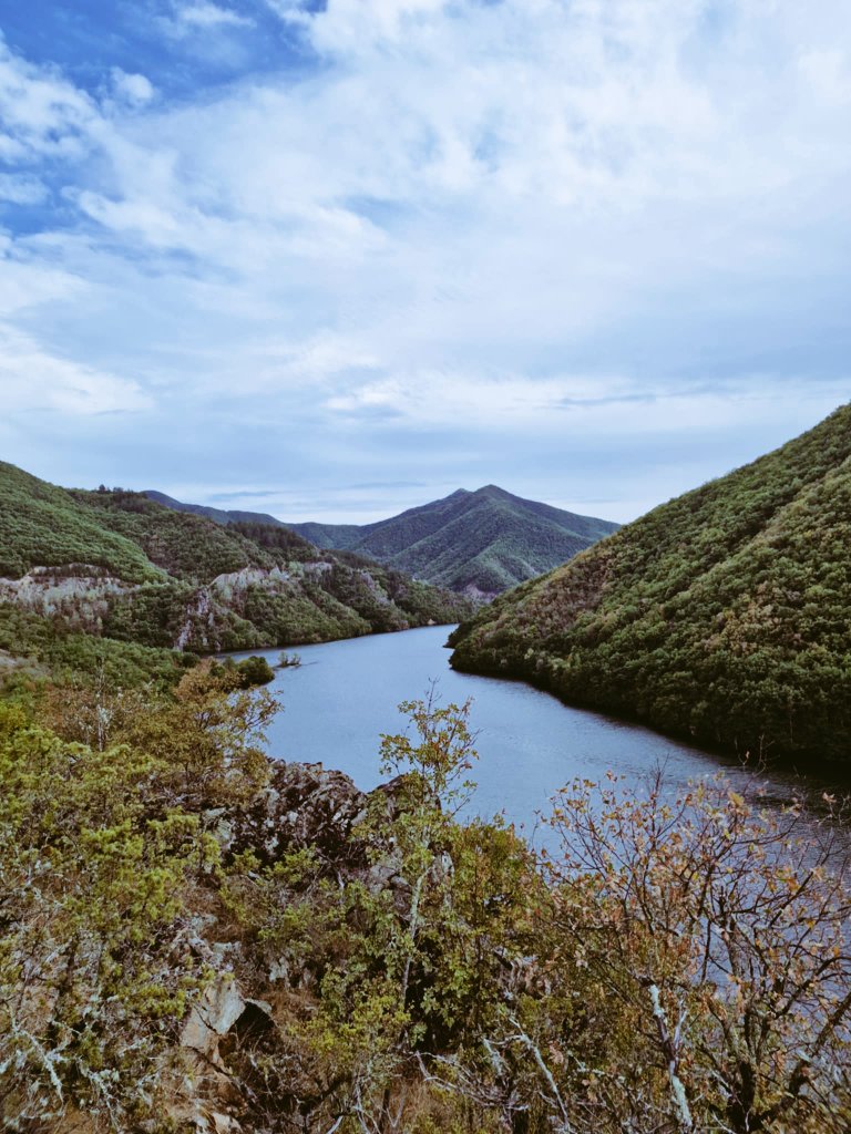 Ένα όμορφο διήμερο στα βουνά της Ροδόπης με σκοπό τον καθαρισμό και τον έλεγχο στα μονοπάτια του <a href="/Rout100miles/">ROUT CLASSIC100 Miles</a>!
<a href="/AdvendureLife/">Christos D Katsanos Advendure Life</a>