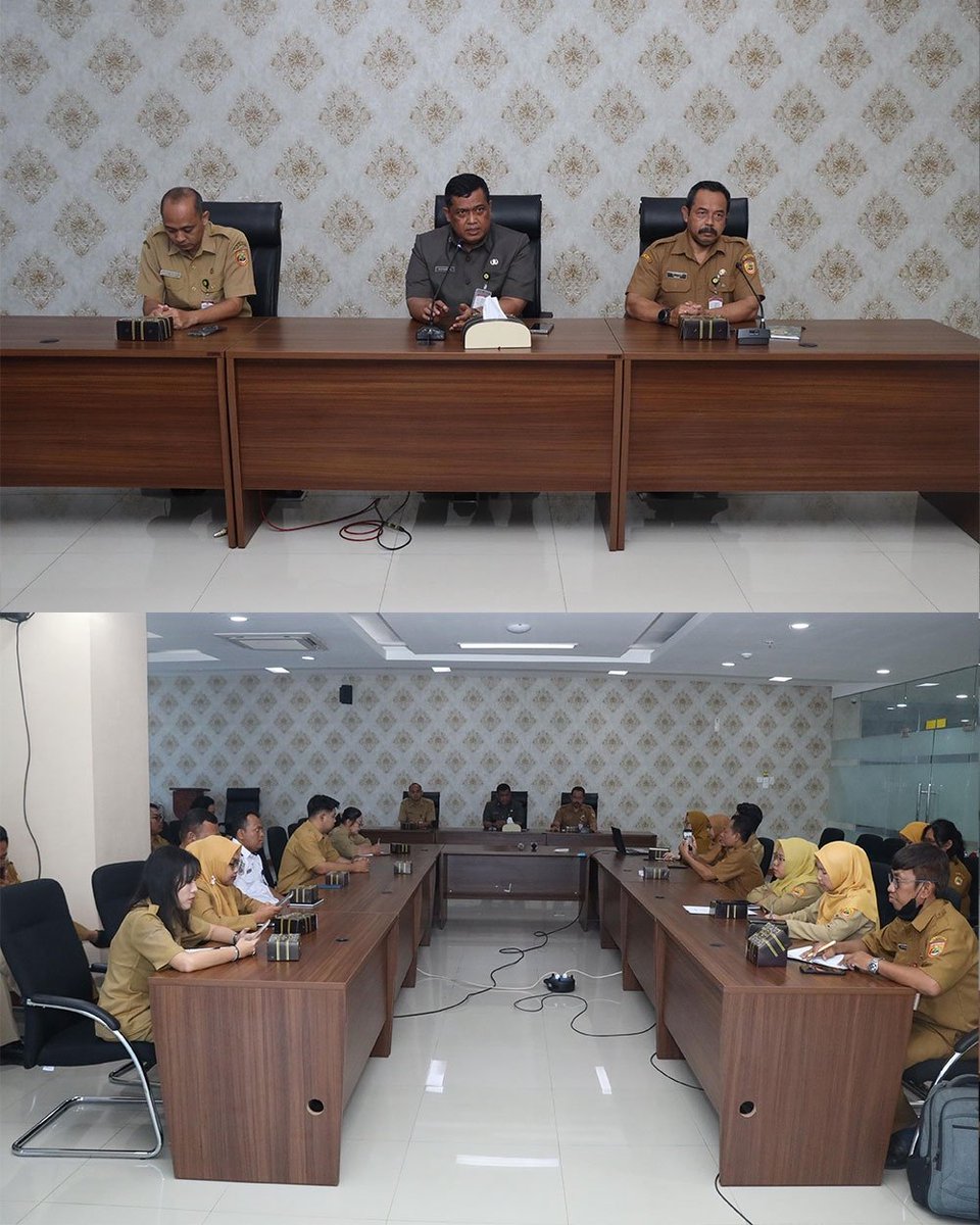 diskominfo_skh's tweet photo. SobatKom, 

Dinas Kominfo Kabupaten Sukoharjo Gelar Rapat Koordinasi Pengelolaan SIPD E-Walidata yang digelar di Ruang Rapat Wijaya 1 Gedung Menara Wijaya Sukoharjo pada Senin (29/9/2025). 

#diskominfo 
#diskominfoskh 
#rakorpengelolaanSIPD 
#SIPDe-Walidata https://t.co/KpS1f0swHh
