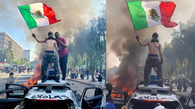 TrumpSimp4Putin's tweet image. We had the Waymo Boys in California, Subway Sandwich Bro in New York, and Bicycle Escapee in Illinois, which activated icon will appear out of Oregon?! 😛✨👐🏽
#ICERaids #AbolishICE #Resist