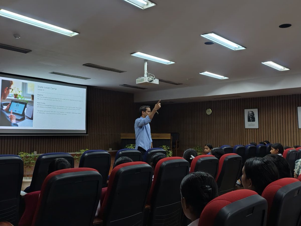 CSIR_IMTECH's tweet photo. CSIR-IMTECH observed the OPEN DAY as part of the 84th CSIR, India Foundation Day. During the day, over 330 students and faculty from various schools and colleges from the tricity region visited the Institute.
@CSIR_IND #84YearsOfCSIR
Link to pics: https://t.co/XKUks63we7 https://t.co/2iacdzkpx2