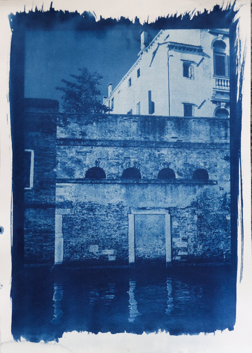 MarosRovnak's tweet image. Dorsoduro, 2025, #cyanotype
#venezia
#alternativephotography