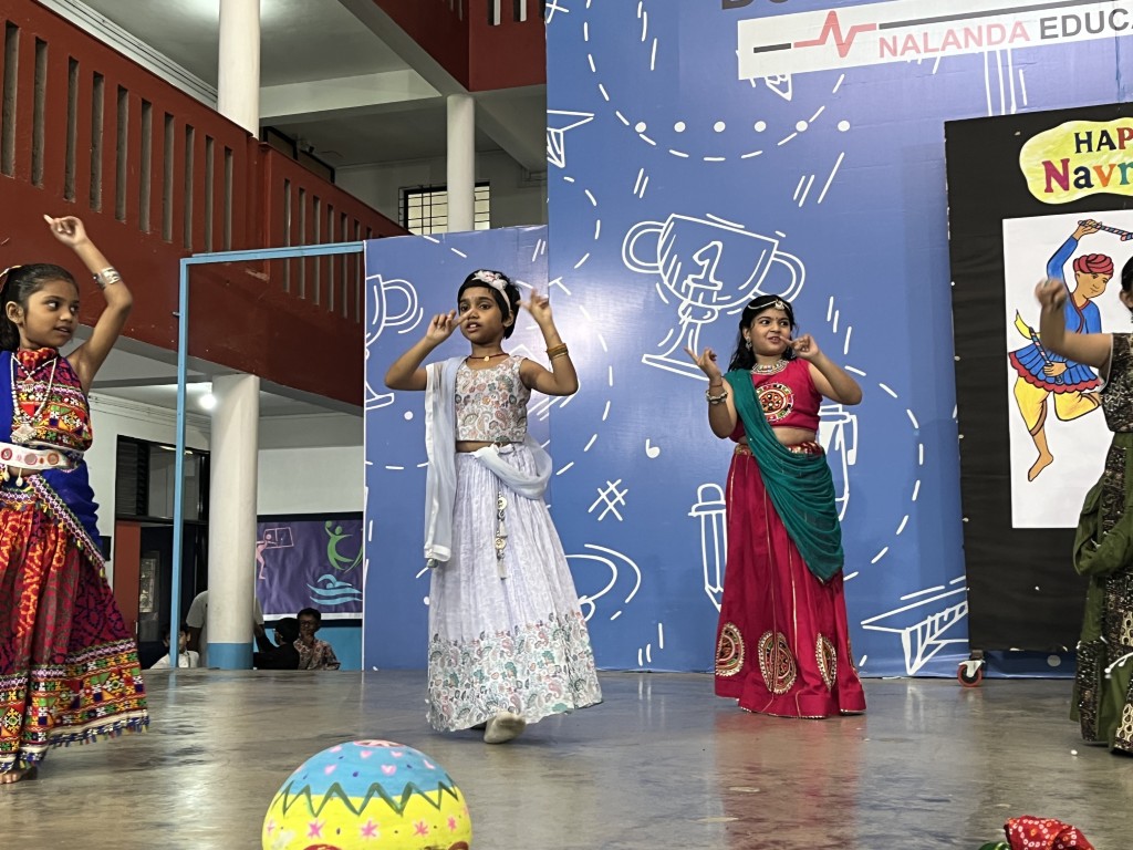 DPSTapi's tweet image. Class III-B conducted a vibrant Navratri Special Assembly with devotion and enthusiasm on 26 September 2025.