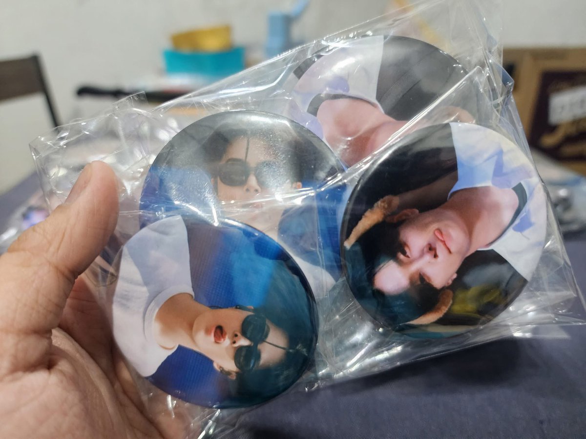 donnamirasol's tweet photo. Walk the Line Singapore
freebies by gastadonnawon @donnamirasol @gastadonnawon

 Let’s trade..🥰 I have all members d lng kasya pics..🤭

Singapore Indoor Stadium
 October 3 and Oct 5, 2025
 Time &amp; Loc TBA 

See youuu!!🧡🐈🐈‍⬛

#enhypen #jay #jungwon #heeseung #engene https://t.co/f0zXFhJPUt