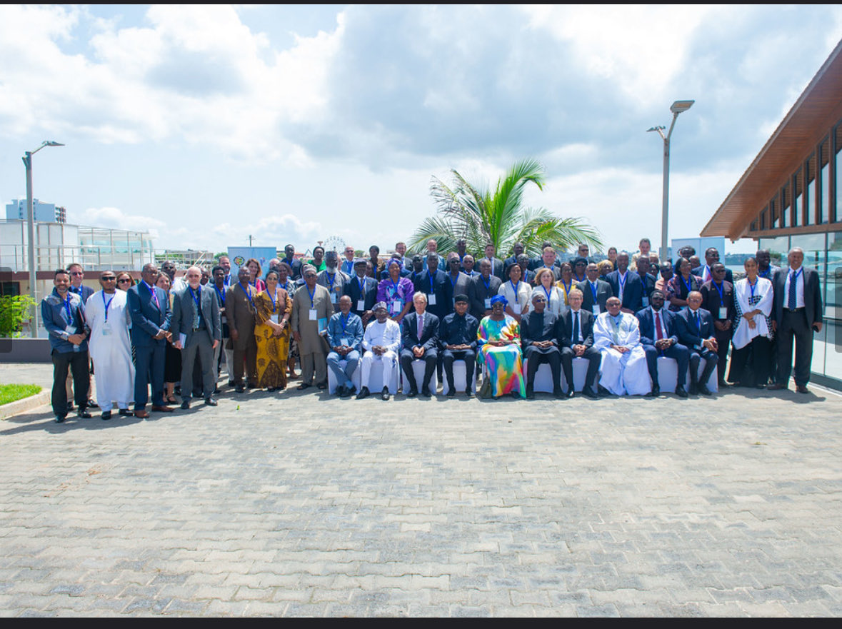 IDEA convened a successful 4th Special Envoys Retreat in Dakar with #ECOWAS and #IGAD - hosted by Government of Senegal, Netherlands, Norway, Swiss &amp; OSF etc ⁦<a href="/eu_eeas/">European External Action Service - EEAS 🇪🇺</a>⁩ ⁦<a href="/SwissMFA/">Swiss MFA</a>⁩ ⁦<a href="/DutchMFA/">Dutch Ministry of Foreign Affairs 🇳🇱</a>⁩ ⁦<a href="/NorwayAU/">Norway | African Union</a>⁩ ⁦⁦⁦<a href="/OpenSociety/">Open Society Foundations</a>⁩ ⁦<a href="/Int_IDEA/">International IDEA</a>⁩