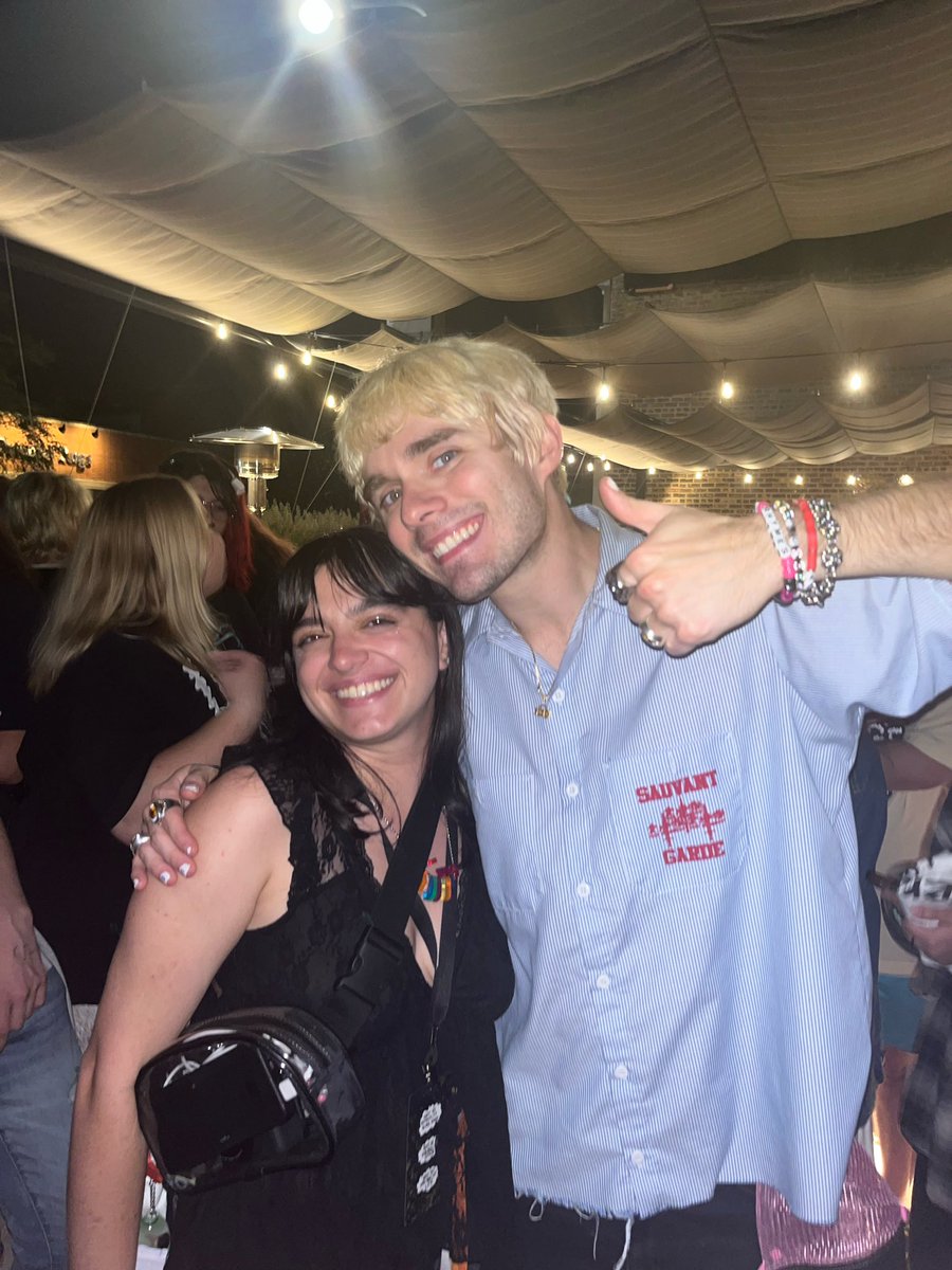 MAGNETlCLIVE's tweet image. thank u thank u thank u @awsten @PARXAFTERDARK2 &amp;lt;3&amp;lt;3