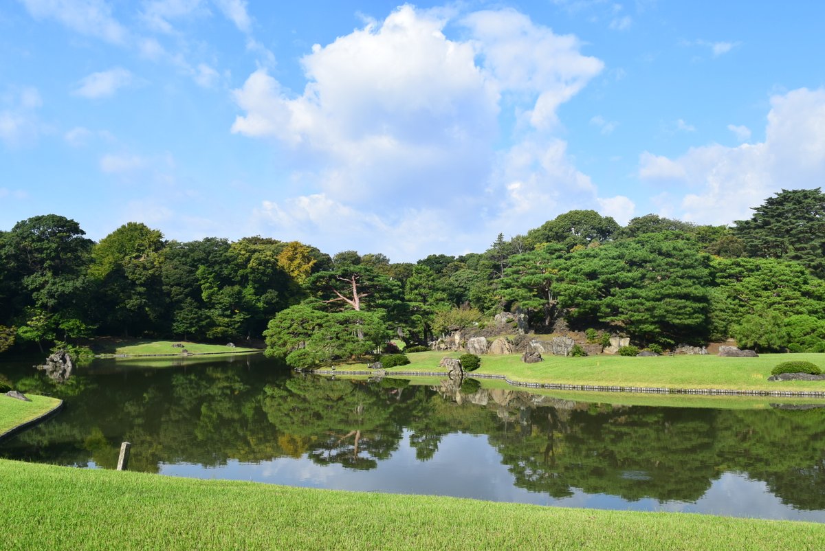 RikugienGarden's tweet image. 10月1日(水)「都民の日」は、どなたさまも入園料が無料になります。皆さまのご来園をお待ちしております。
■開園時間 :9時~17時(最終入園16時30分)
■染井門開門 :都民の日はJR・東京メトロ駒込駅から徒歩2分の染井門を開門します。
#都民の日 #無料入園 #六義園 #庭園 #庭