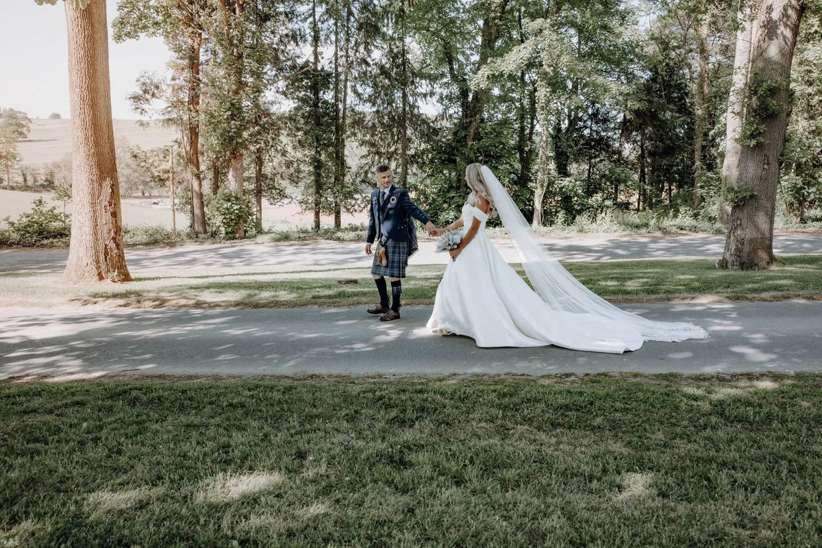 Come and explore the resort at our ‘Festive Wedding Open Day’ on Sunday 7th December. 

Find out more… ➡️ | enterkine.com/festive-weddin…

#exploreenterkine | ❤️