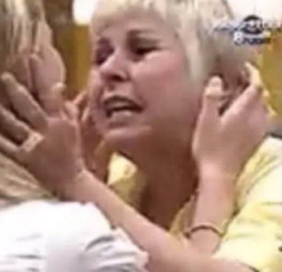 e eu que dei um esculacho num perfil comentando bosta no insta e quando me dei conta era alguém que eu conhecia kkkkkk
ele me deu softblock e eu comentei: melhore