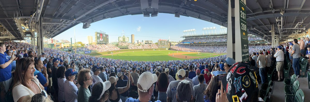 Xriptian's tweet image. Game #147 – September 28, 2025
St. Louis Cardinals vs Chicago Cubs
Wrigley Field, Chicago IL

The last day of Fan Appreciation Weekend and the final game of the regular season. I finally got one of the Cubs pennant giveaways to add to my collection. It was a beautiful day at…