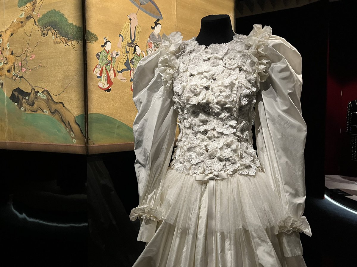 思い　裸婦　.　　サロンテーポザル展 ブロンズ製 裸婦像 高さ約60.5㎝ ブロンズ製 裸婦像 高さ約60.5㎝