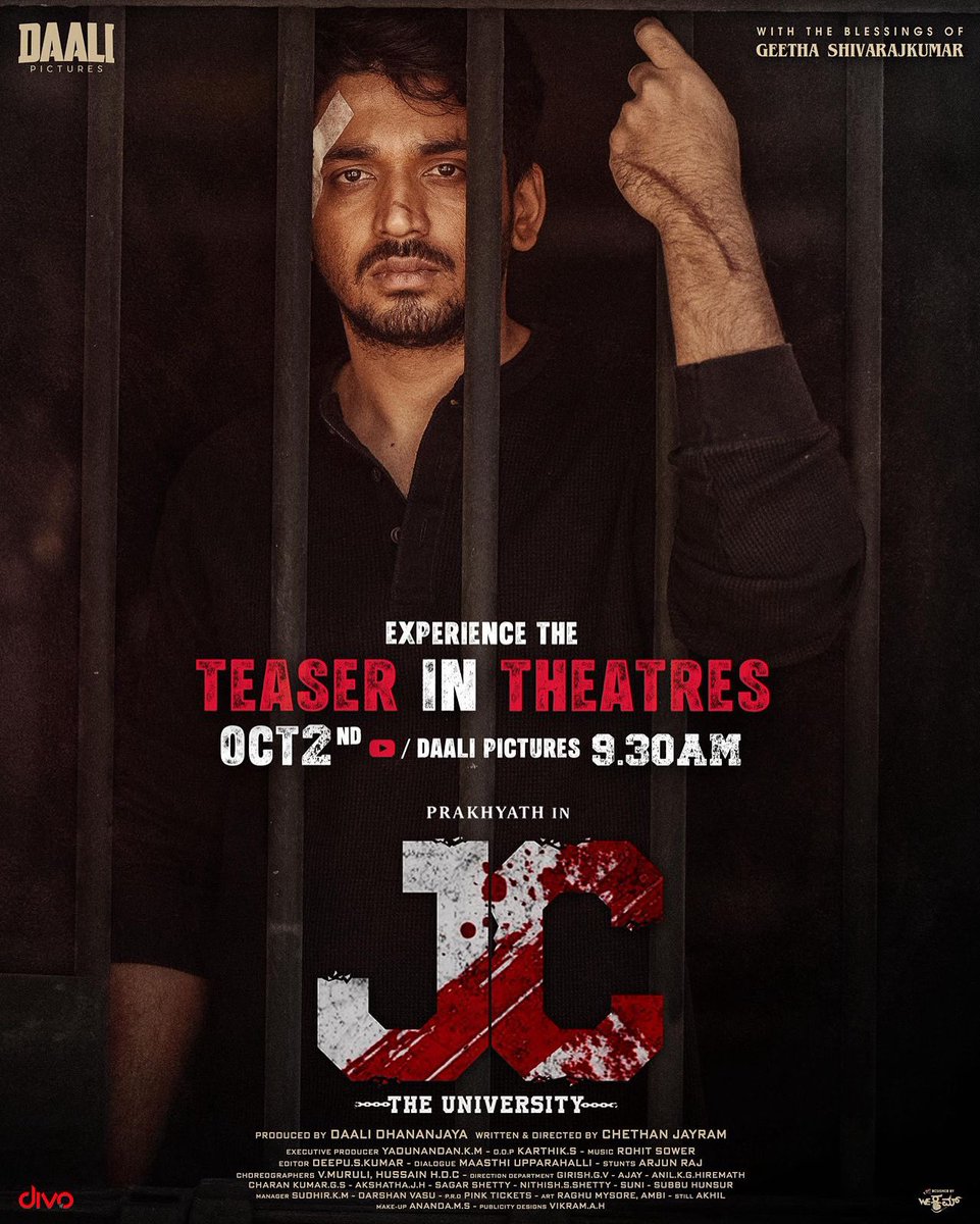 RajdhaniHaiklu's tweet photo. #JcTheUniversity ಚಿತ್ರದ ಟೀಸರ್ ಇದೆ ಅಕ್ಟೋಬರ್ ೨ ಬೆಳಿಗ್ಗೆ ೯:೩೦ಕ್ಕೆ ನಿಮ್ಮ ಮುಂದೆ💥

ನಿರ್ದೇಶನ #ChethanJayram 
ನಿರ್ಮಾಣ #DaaliPictures

#APPULivesOn #JC #JudicialCustody #Prakhyath #Dhananjaya #RajdhaniHaiklu https://t.co/Xvpn9hPiPo
