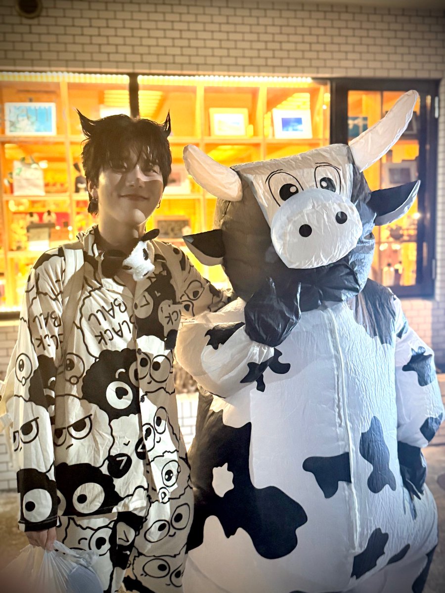 소와 함께 춤을 -완결-

#L5ST #로스트 #ロスト 
#DOJUN #도준 #ドジュン