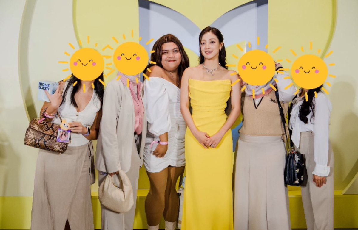 Tomomi saw TWICE 🍭 fromis_9 🍀 SVT 💎already 🫶🏻 tweet media