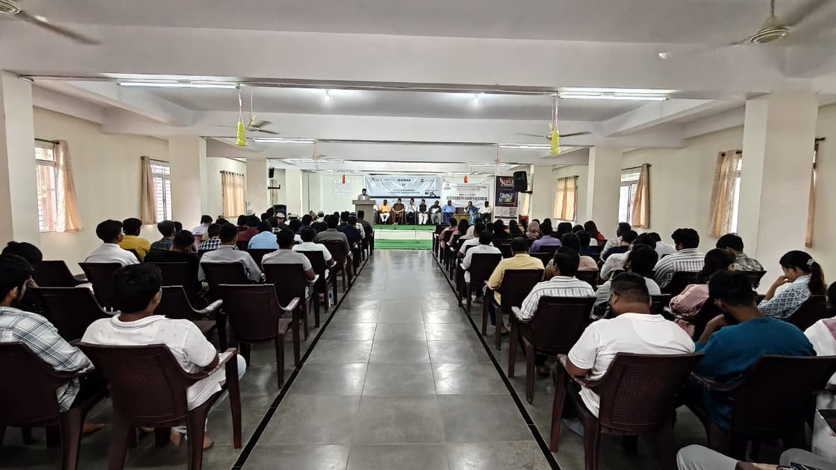 Ahmadiyya Muslim Community Hyderabad organized a seminar on the topic “Golden Principles of Religious Peace and Harmony” at Mennonite Brethren Centenary Bible College, Hyderabad.

The event highlighted the Islamic teachings of peace, interfaith understanding, and the need for
