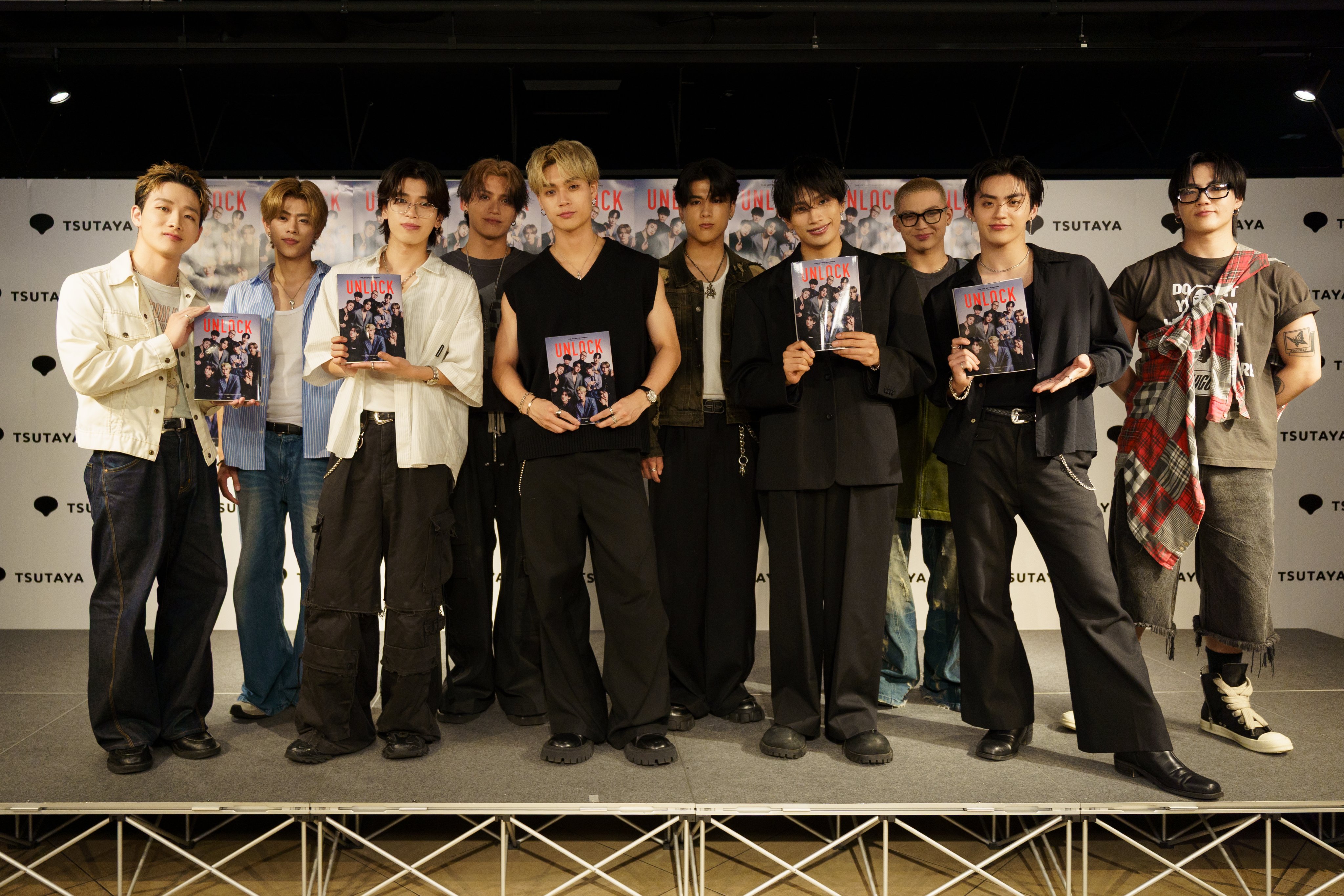 EXILETRIBE雑誌 COVER：GENERATIONS from EXILE TRIBE】11/26(土)発売「月刊