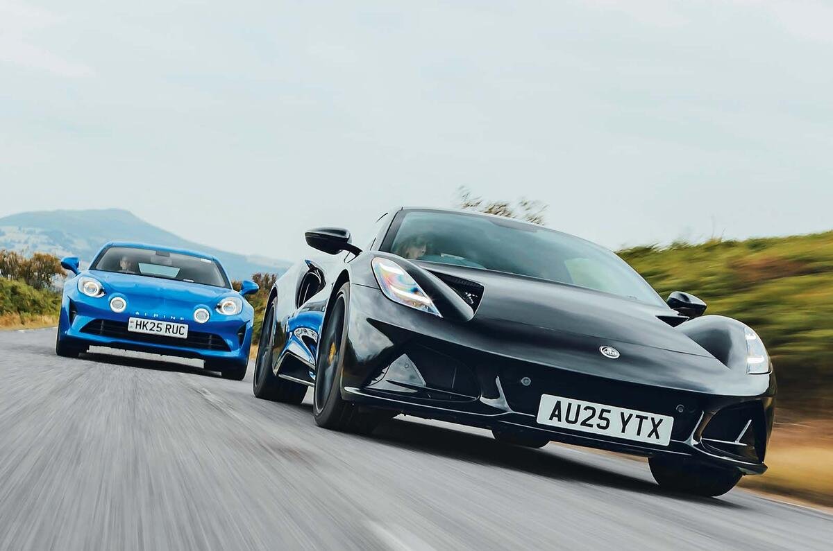 Last of the lightweights: Alpine A110 vs Lotus Emira Turbo SE - autocar.co.uk/car-news/featu…