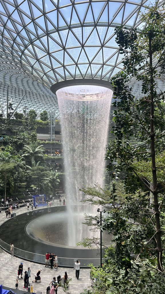 GM from Singapore 🇸🇬