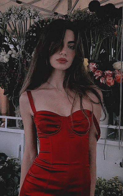 Jane Elizabeth Holmes      
Adopted by a Holmes       
Widowed at young age      
Solves cases under a false name      
Stubborn      
Smart     
Loving and Caring  
Apart of <a href="/TempsDesireRPG/">Temptations Desire</a>

#CrystalWisteria 
#fandomlessrp   
Parody Account 
Not Mara la Fontan