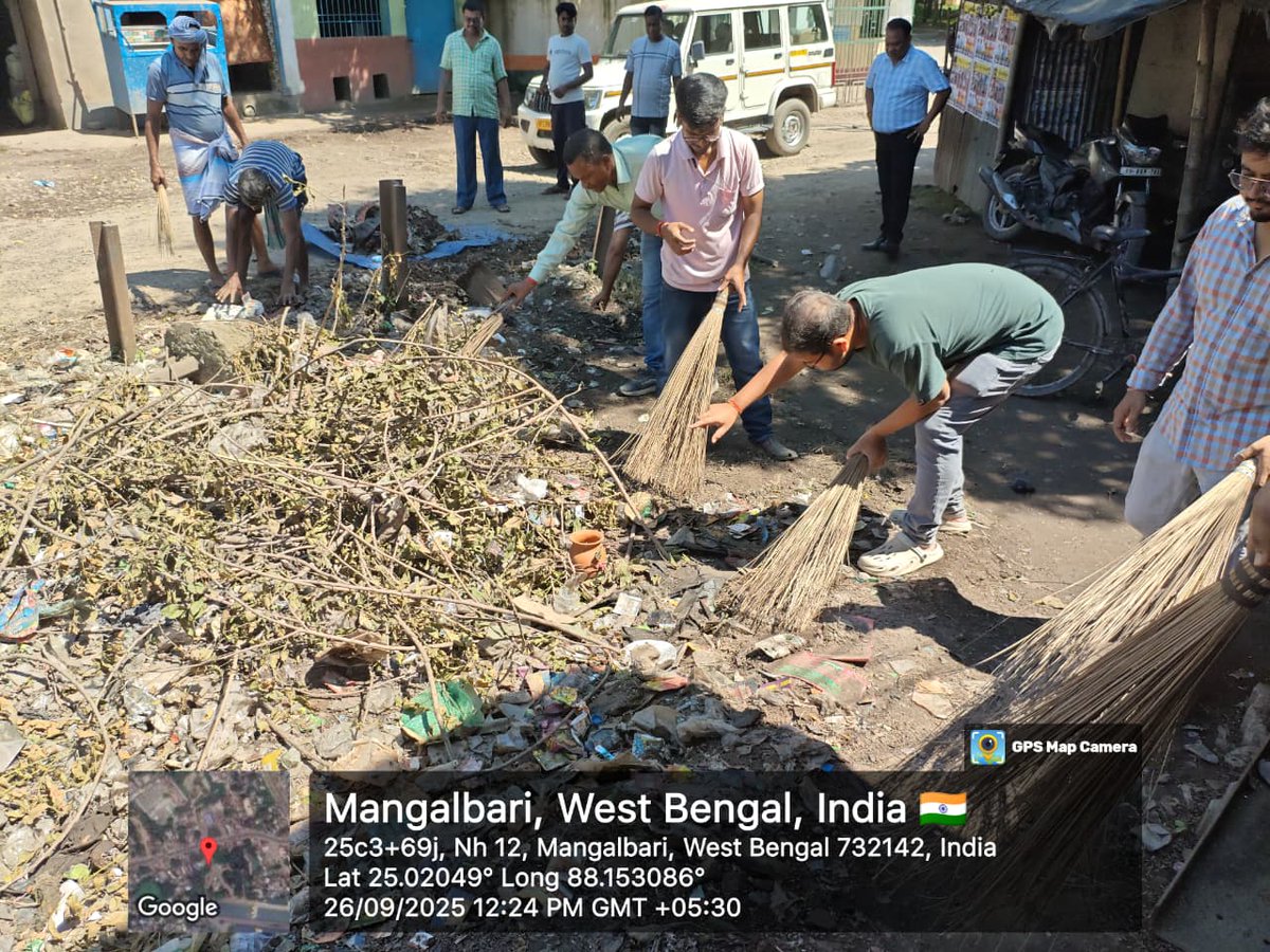 भा.खा.नि., मंडल कार्यालय, मालदा द्वारा 26.09.2025 को "सी.टी.यू. साइटों की सफाई" अभियान के अंतर्गत विशेष स्वच्छता अभियान का आयोजन किया गया, जिसमें मंगलबाड़ी खाद्य भंडारण डिपो के कार्मिको ने श्रमदान करते हुए एक सार्वजनिक स्थान की सफाई की।