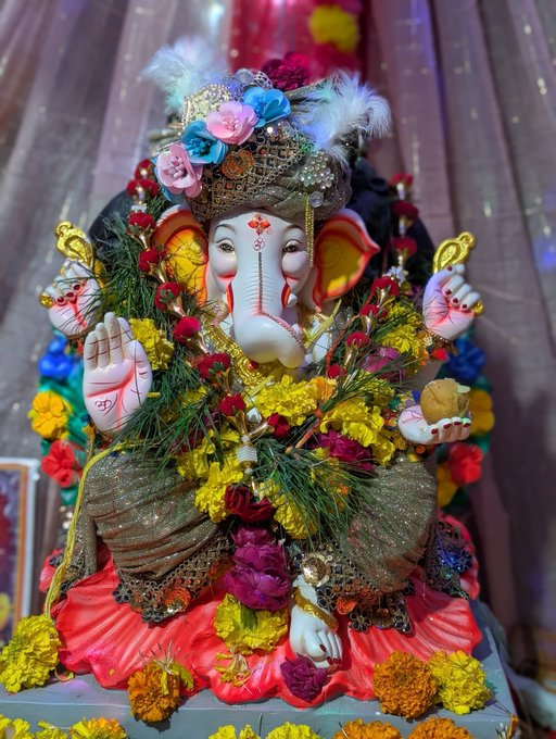 Amrnath11's tweet photo. Our Ganesh Ji❤️ https://t.co/Kf0Vu11dnM