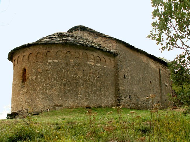 😇 Bon dia e bona onomastica a toti es Miquèus, Gabrièus e Rafèus!

🎭 #SantMiquèu, patron de #Vielha: missa+còca e cava tàs 19h30 en <a href="/vielhaemijaran/">Vielha e Mijaran</a> 

⛪️ Era glèisa de St.Miquèu (s. XII-XIII) ei Patrimòni Arquitectonic de Catalonha

🏞 En #Vilamòs era ermita deth s.XI ei intacta