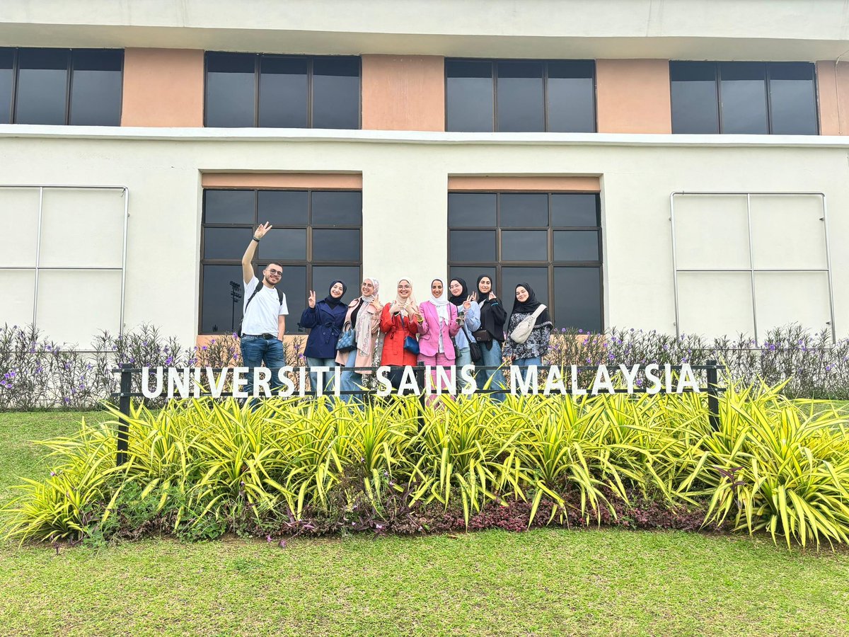 QU_Health's tweet image. ✨ CMED senior & fifth-year students from Qatar University completed their elective at Universiti Sains Malaysia!
They gained diverse clinical exposure, broadened perspectives, and proudly represented QU abroad. 👏
#QUHealth #GlobalLearning