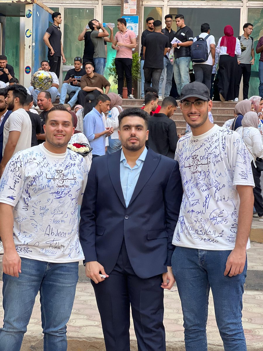 اللهم علمنا ما ينفعنا و انفعنا بما علمتنا إنك أنت العليم الحكيم ❤️