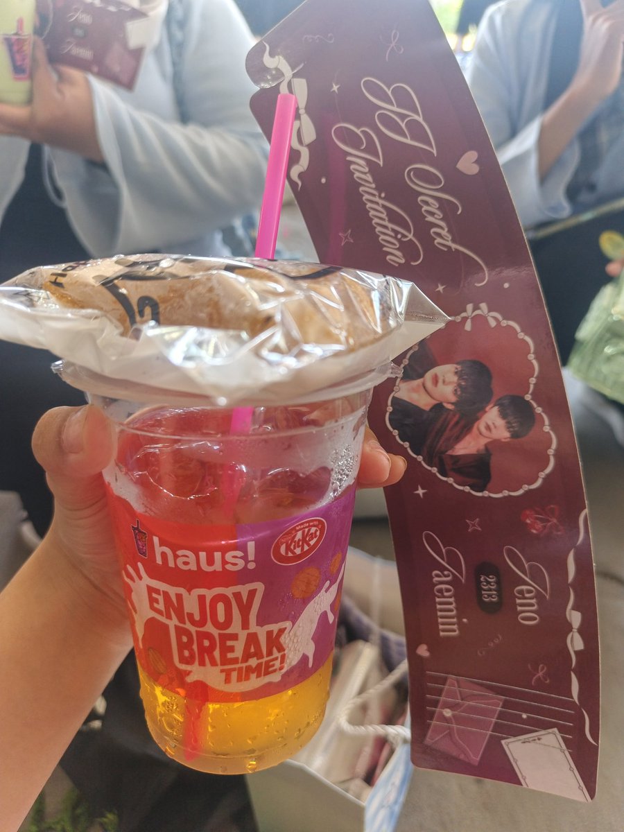 halooo kakak-kakak, makasih banyak yaaaa udah mau trade/kasih aku freebies kalian yang gemay-gemay dan enak-enak ini 💕💕 <a href="/naonals/">nalsawani ; jaki nao update</a> <a href="/deceasce/">A C E</a> <a href="/Aiynun__/">Titipaiynun_ : Jastip tiket by aiynun</a> <a href="/seiriosmark/">diy</a> <a href="/ariesstadll/">RieRei💫🐾</a> <a href="/chuwigummy/">𝓟𝓼 stev</a> <a href="/2313TEAM/">Nomin</a>