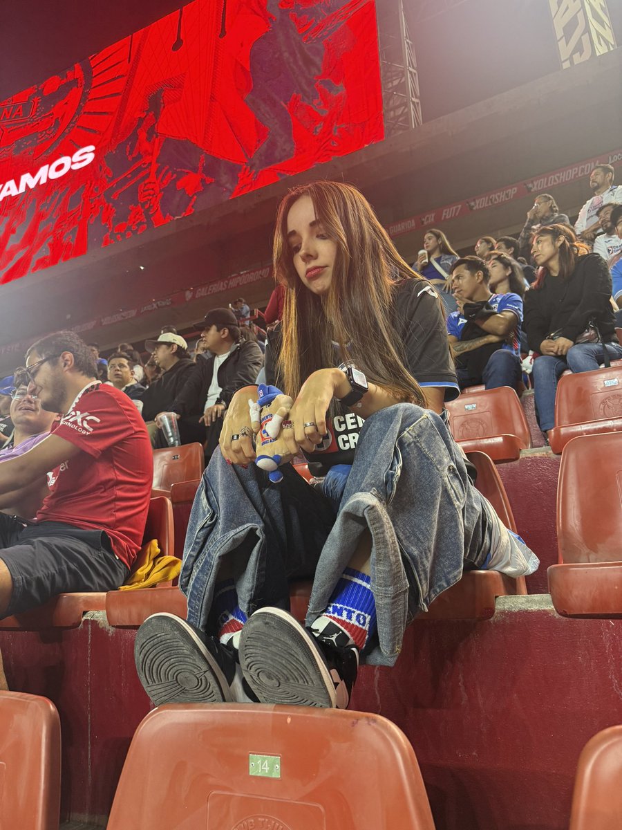 No sé qué me dolió más si ver a Jesús Corona retirarse o ver al Cruz Azul perder el invicto (en vivo) 🥲🚂🥹💙