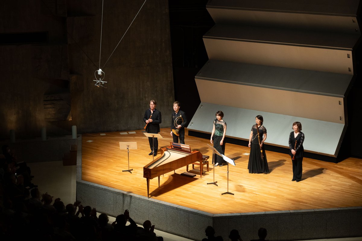 mozartsocietyjp's tweet image. 【9月演奏会終了】
#レ・ヴァン・ロマンティーク・トウキョウ の演奏で #モーツァルト と #ベートーヴェン のピアノと管楽のための五重奏曲他を楽しみました。古楽器による繊細で華麗な演奏が胸に沁みる、シーズン開幕にふさわしい素晴らしい演奏会でした。ありがとうございました。
写真： #長澤直子