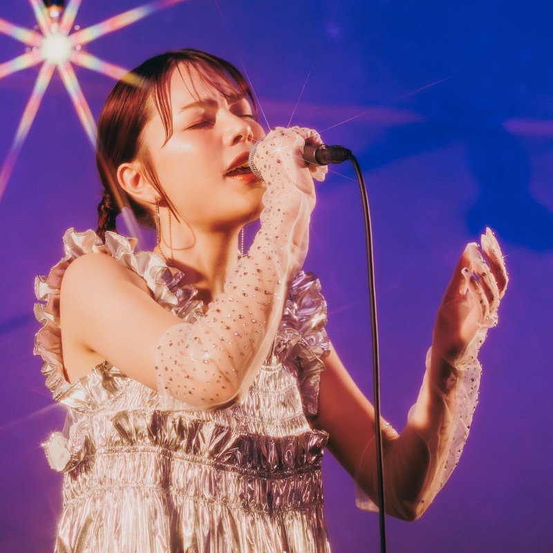 The_FirstTimesN's tweet photo. 【ライブレポート】安田レイ、2度目のプラネタリウム公演開催！

「日常から逃げてみんなと一緒に宇宙へ」

#安田レイ
#THEFIRSTTIMES
@yasudarei

▼ライブ写真・記事の詳細はこちら