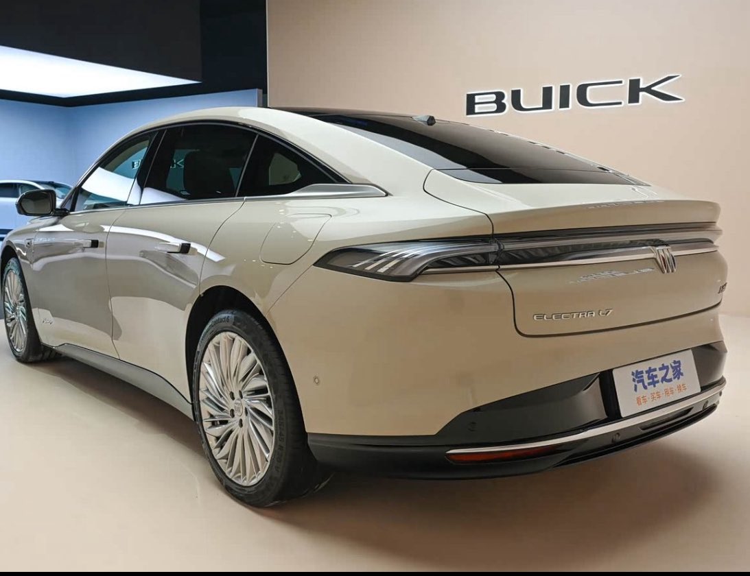 Michael Dunne tweet media