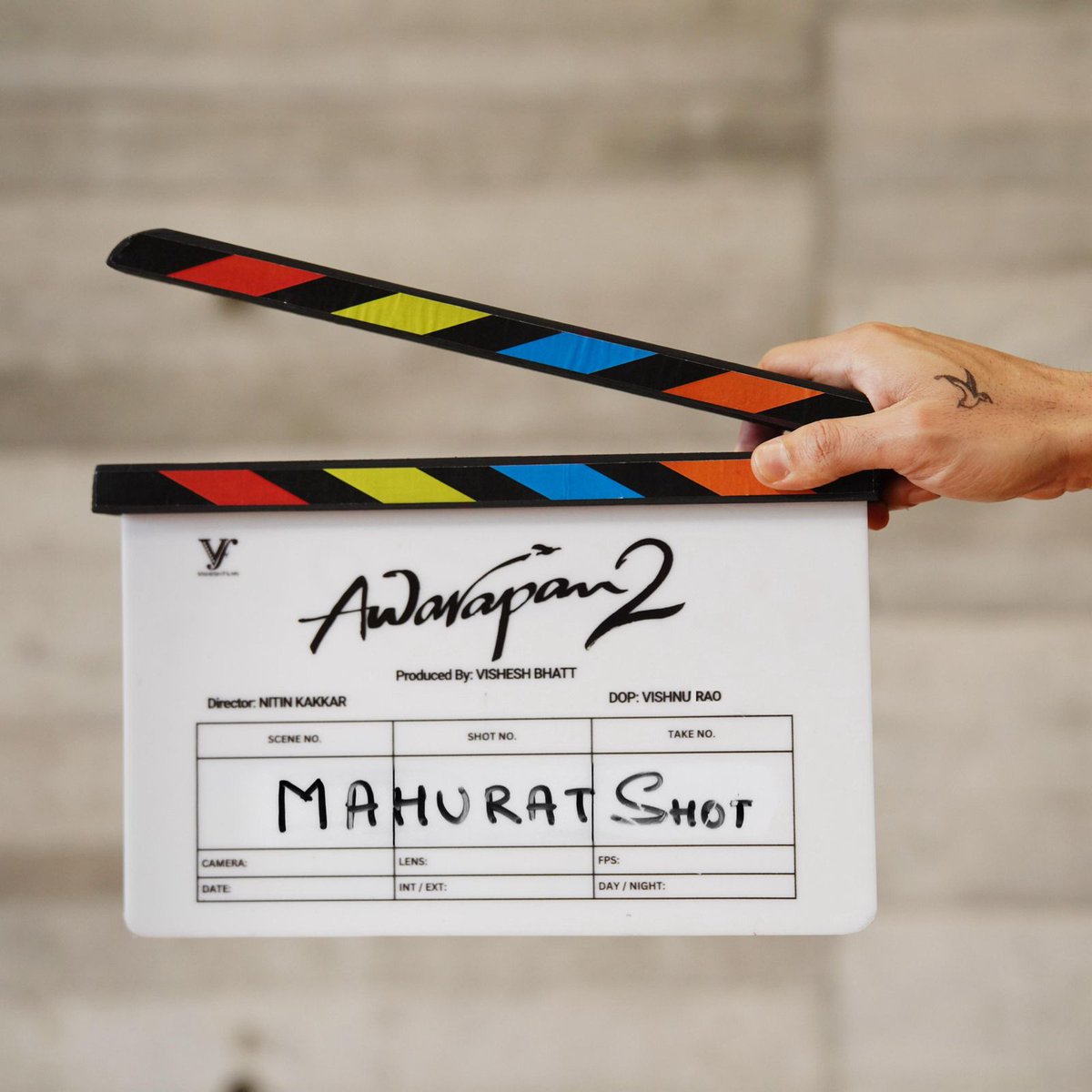 atulmohanhere's tweet image. The legacy of #Awarapan continues…. After years of fans demanding a sequel, Producer Vishesh Bhatt brings #Awarapan2 to the next chapter of Shivam’s journey. Commences the shoot in Bangkok. Produced under the banner of Vishesh Films, Awarapan 2 is directed by Nitin Kakkar,…