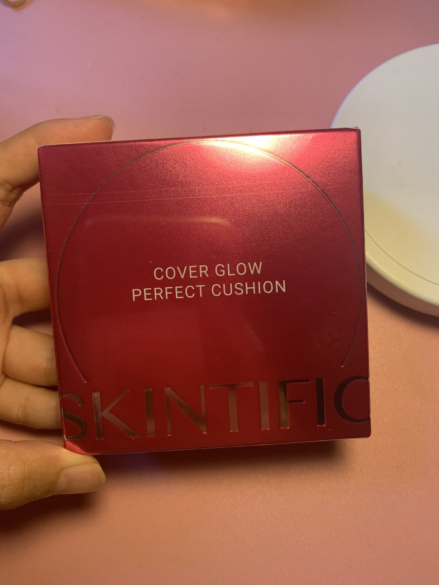 uz_miranda's tweet photo. @tanyarlfes cushion baru skintific warna pinkk https://t.co/xI1Y0oIzEv
