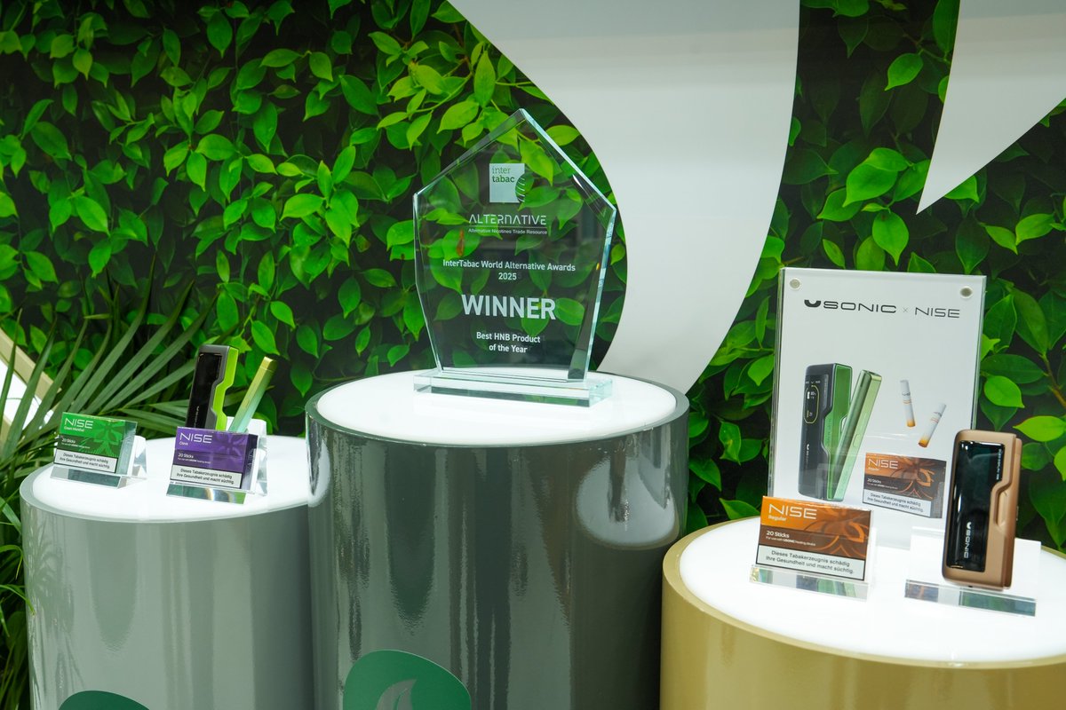 Hunan Tobacco and Firstunion Group: Usonic Dual Wins Best HNB Product Award with Groundbreaking All-Domain Vortex Heating Technology
vape.hk/usonic-dual-wi…