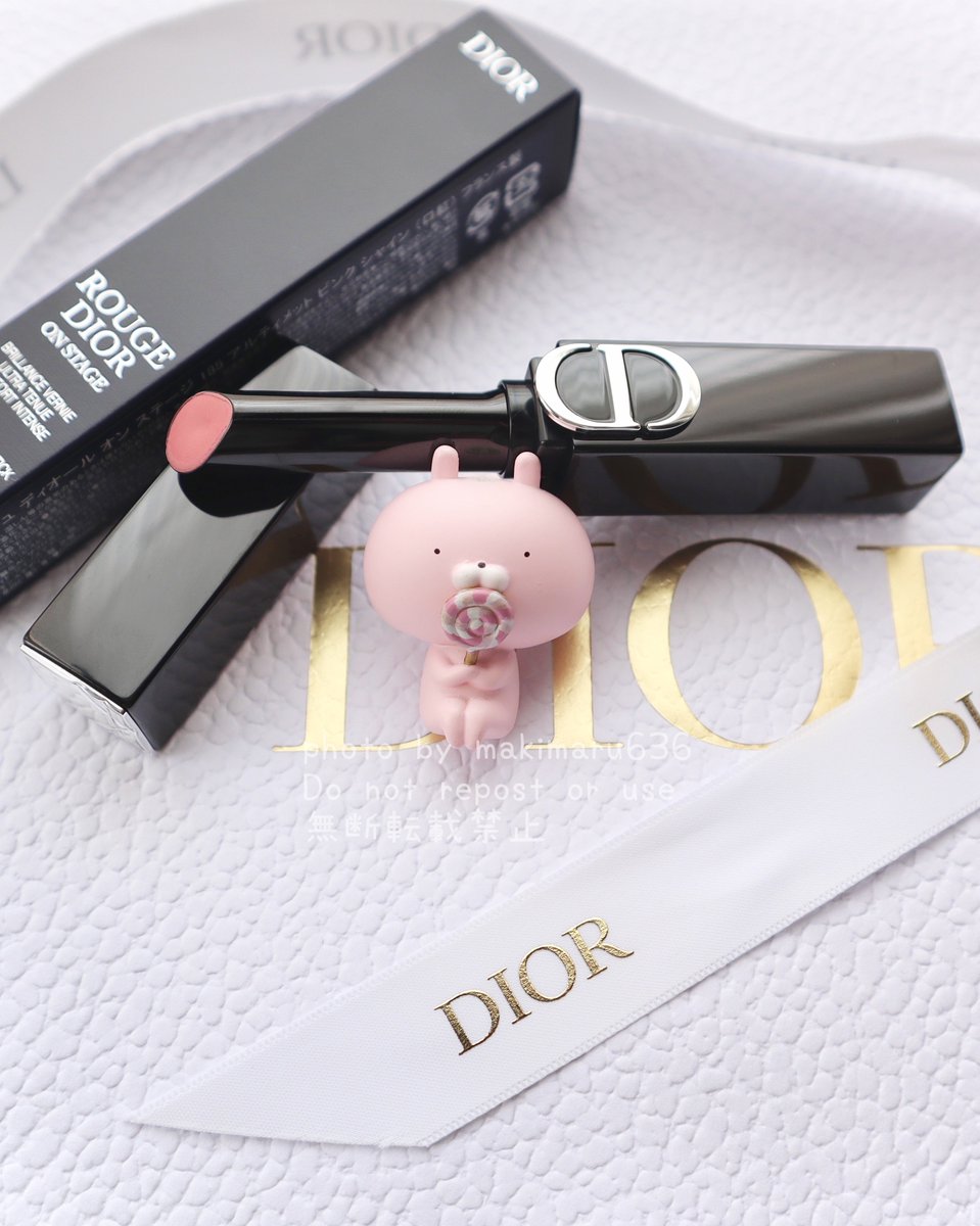 話題のDior飲み会リップ💄カラーは 185アルティメット ピンクです🩷
使用感は軽くティッシュオフした後に塗り直すと落ちにくい気がしました( ˊᵕˋ )💭 #うさまる #うさこ #ふちまる