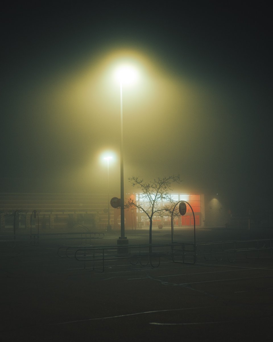 _thecolorfulkid's tweet image. A liminal feeling