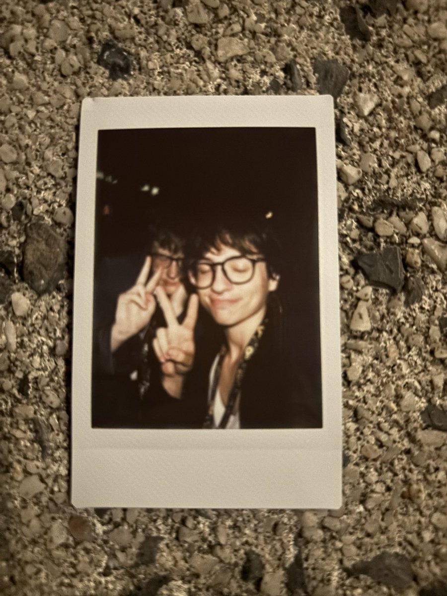 jiiyongie's tweet image. i miss char.. and jiyong i guess